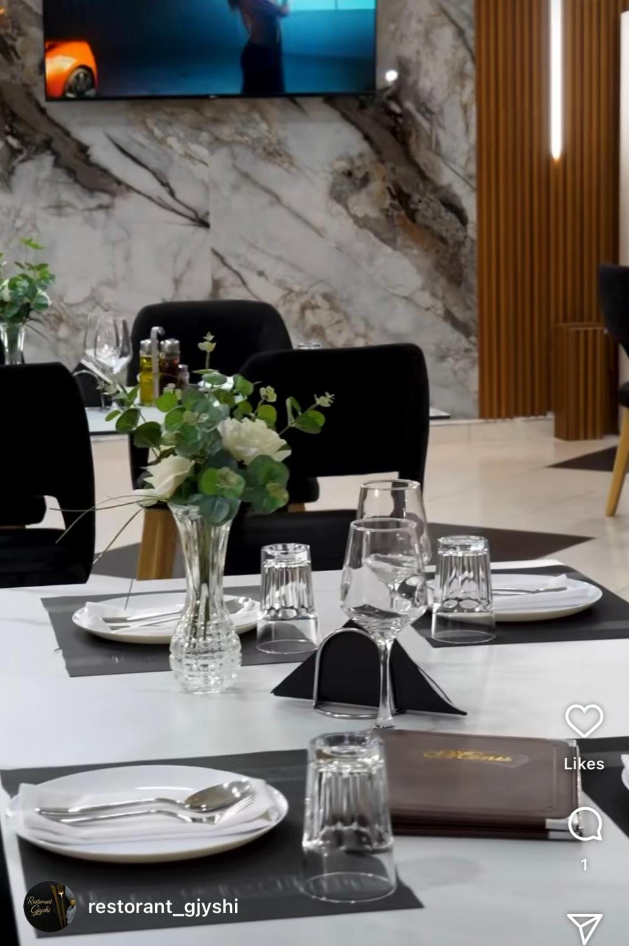 Hotel Luxury By Gjyshi 4*